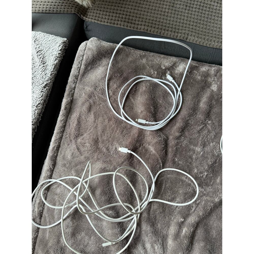 Apple charging wires bundle - Lightning to USB-C - 7 wires - Picture 5 of 5